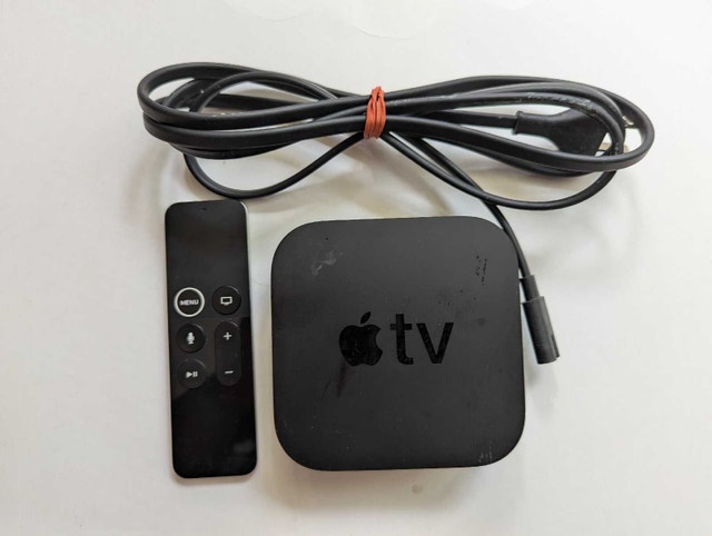 Apple TV 4K A1842 with Siri Remote