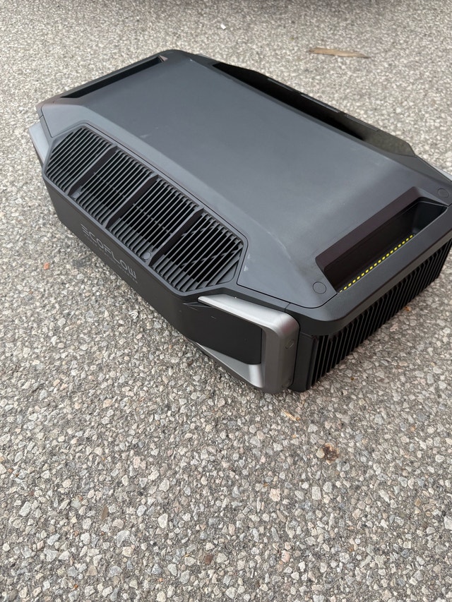EcoFlow DELTA Pro Ultra Inverter – For Parts / Repair - photo 5