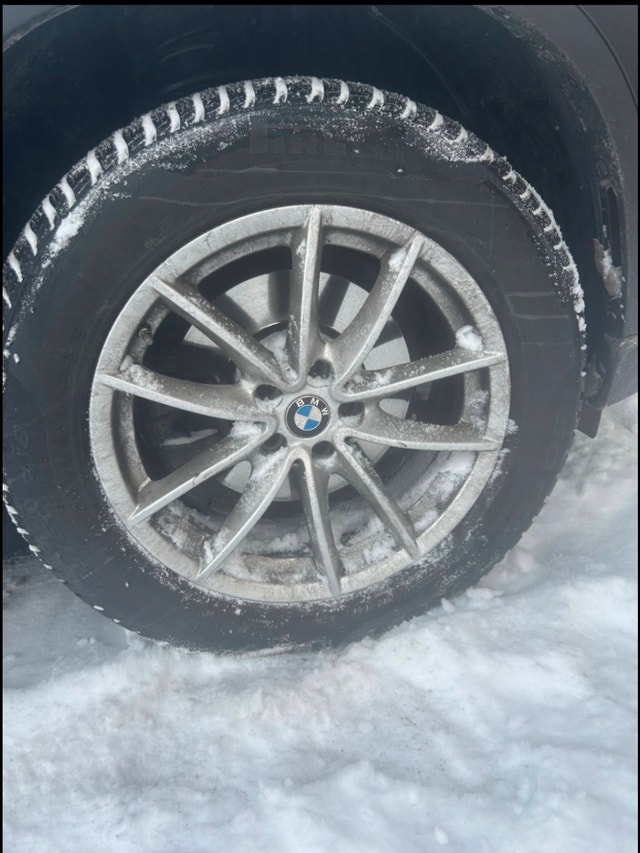 4 Pirelli Sottozero Winter Tires 225/60/18 on BMW Rims - photo 2