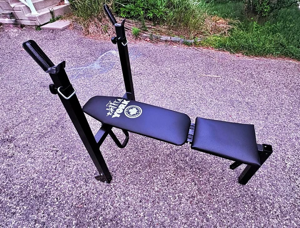 York Enforcer 9600 weight bench