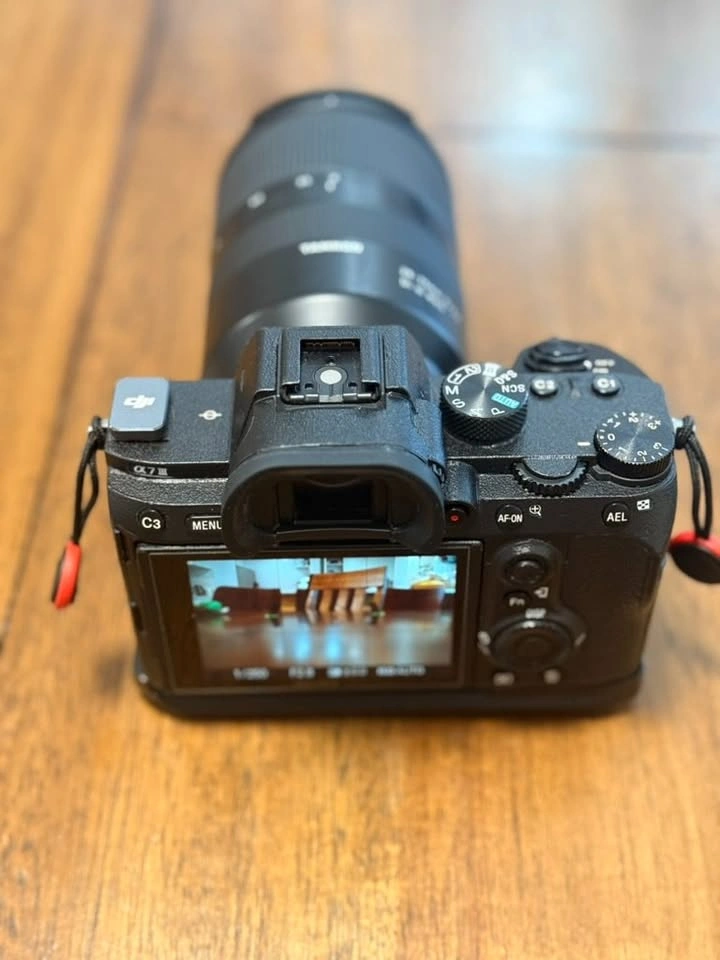 Sony A73 Alpha 7 III Camera Combo Kit - photo 2