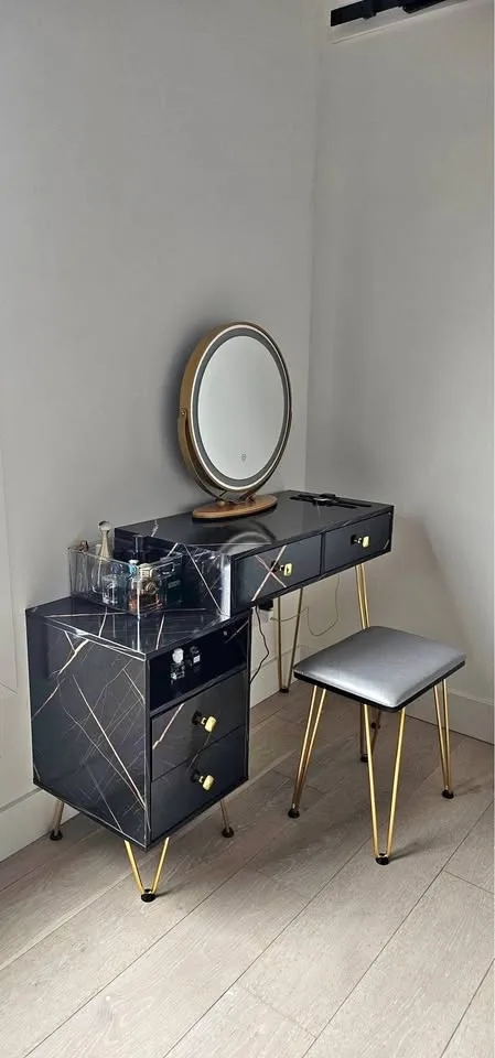 Make up vanity for sale thumbnail