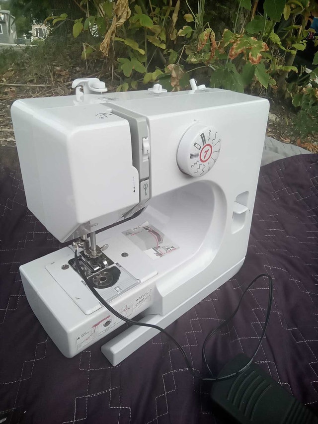 Singer sewing machines - photo 4