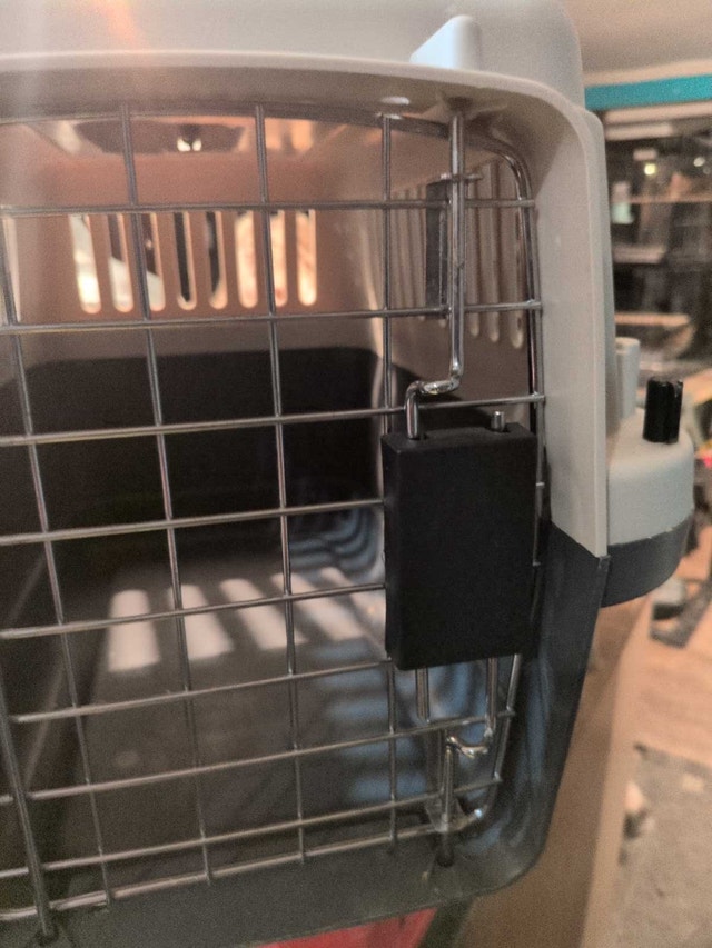 Essentials pet carrier - photo 2