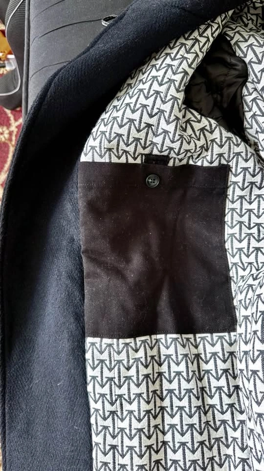 Moncrief London Navy Herringbone Overcoat - photo 3