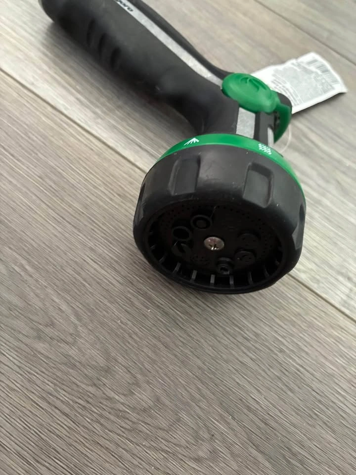 Vigoro Metal Thumb-Control 8-Pattern Nozzle - photo 3