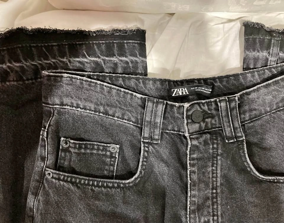 Zara DNWR Jeans - Faded Black Straight Fit - Unisex W30