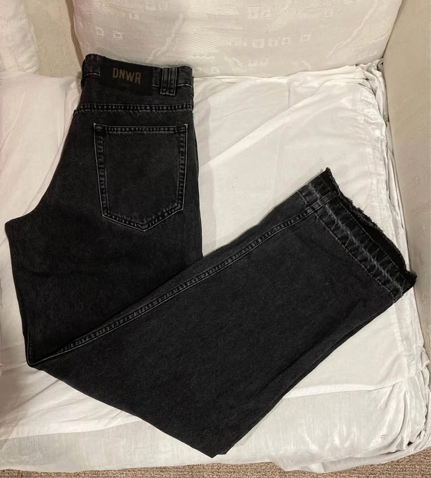 Zara DNWR Jeans - Faded Black Straight Fit - Unisex W30 - photo 2