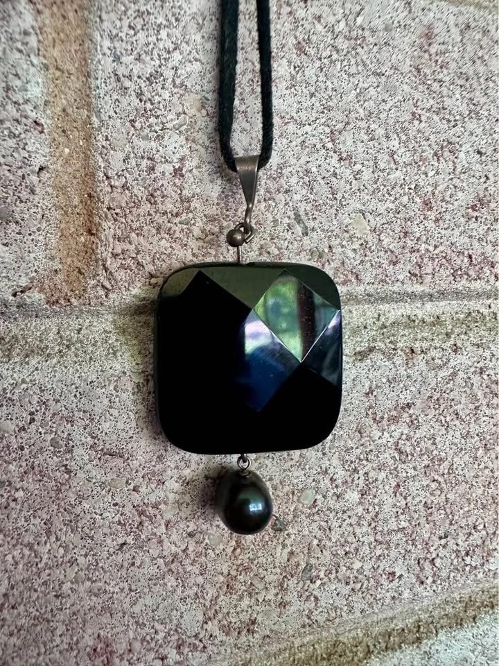 Black Stone necklace - photo 2