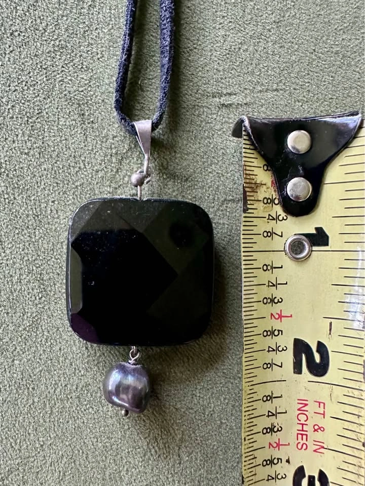 Black Stone necklace - photo 3