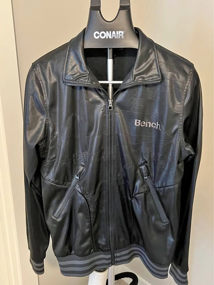 Bench jacket