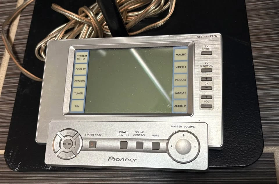 Vintage Pioneer HTZ-7 Surround Sound System - photo 2