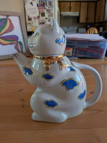 Vintage Gold Castle Chikusa Cat Teapot Hand Painted Japan 1950s