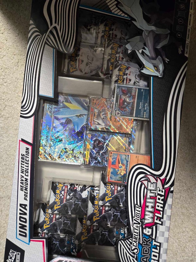 English and Chinese sealed pokemon product - photo 5