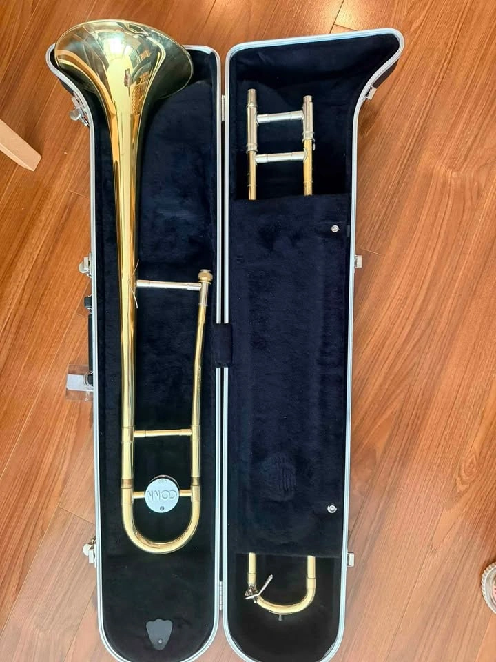 Conn 22H Director Student Tenor Trombone – Excellent Condition