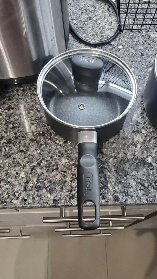 T-fal Cookware Set of 3 (Lightly Used) - photo 2