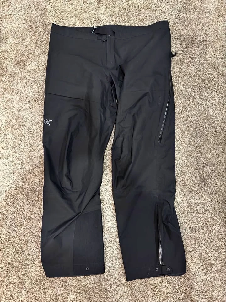 ARC’TERYX Beta AR Pants - Men’s (GORE-TEX Pro)