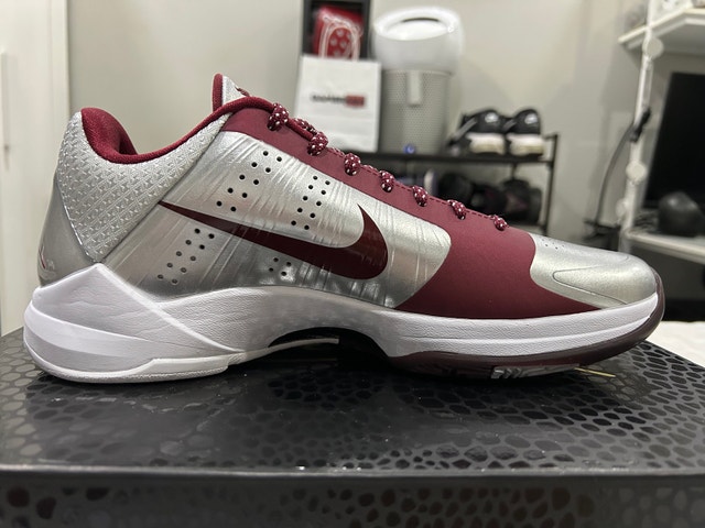 Nike Kobe 5 Protro “Lower Merion Aces” - photo 3