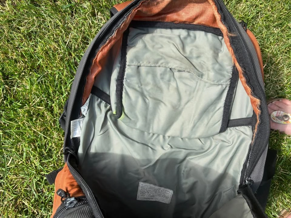 Eddie Bauer Hiking Backpack - photo 4