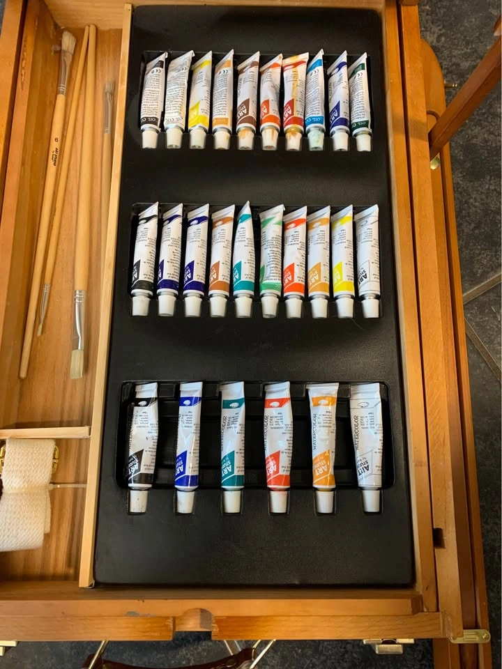Wooden Art Easel and Paint Set - photo 2