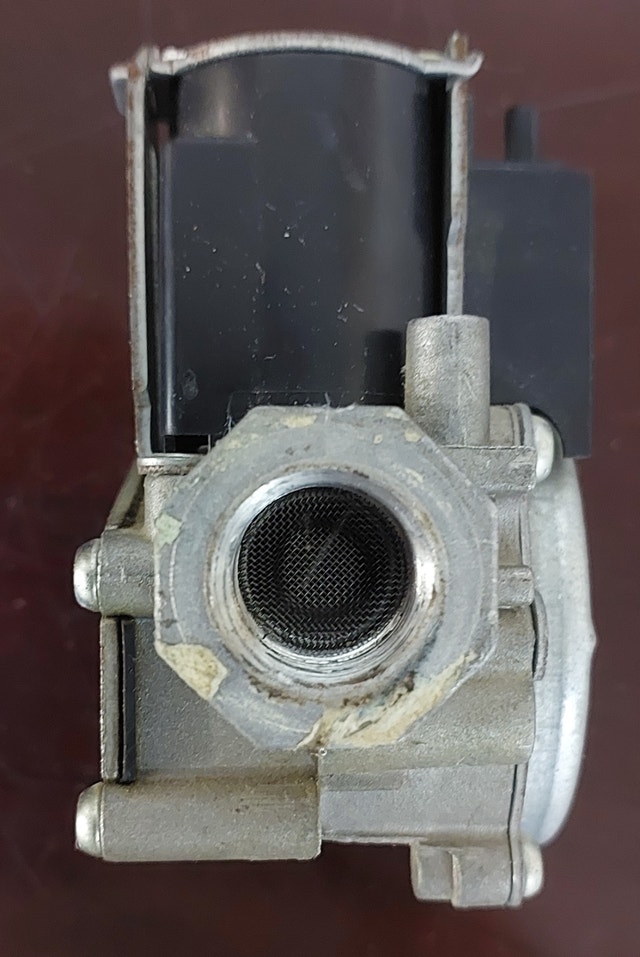 Gas Valve Specifications –White-Rodgers 36G24 (York/Evcon)GCV030 - photo 3