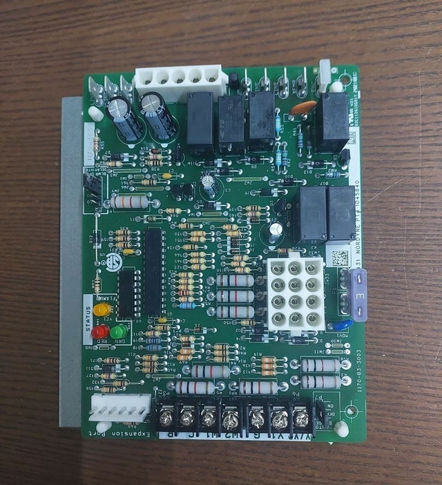 Nordyne 1045840 Furnace Control Board | 1170-83-3003 - F69NU