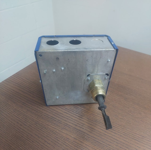 Watts OEM/170 Low Water Cut-Off Control – Boiler Liquid Level - photo 2