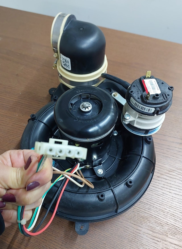 BROAD-OCEAN Draft Inducer / Blower Motor – Y4L241B005L - photo 5