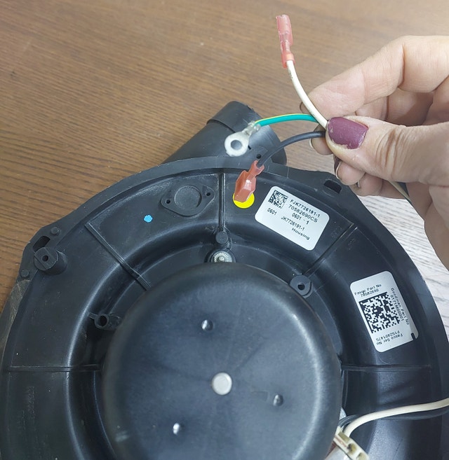 FASCO Draft Inducer Motor – Model 71582108 - M 122 - photo 4