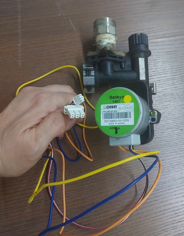 Sankyo Water Inlet Valve Assembly – Model 30012083DV19110376