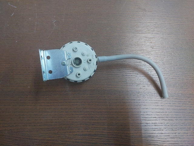 Air Pressure Switch – Cleveland Controls NS2-0538-00 - photo 2