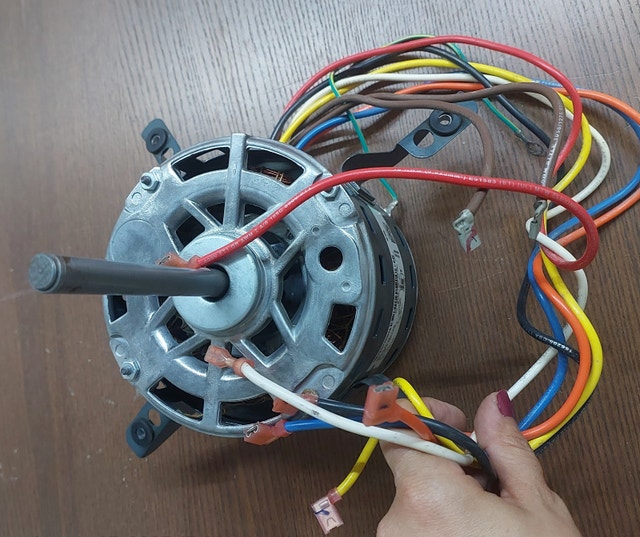 Genteq Blower Motor – Model SKCP39LG UA12 - M113