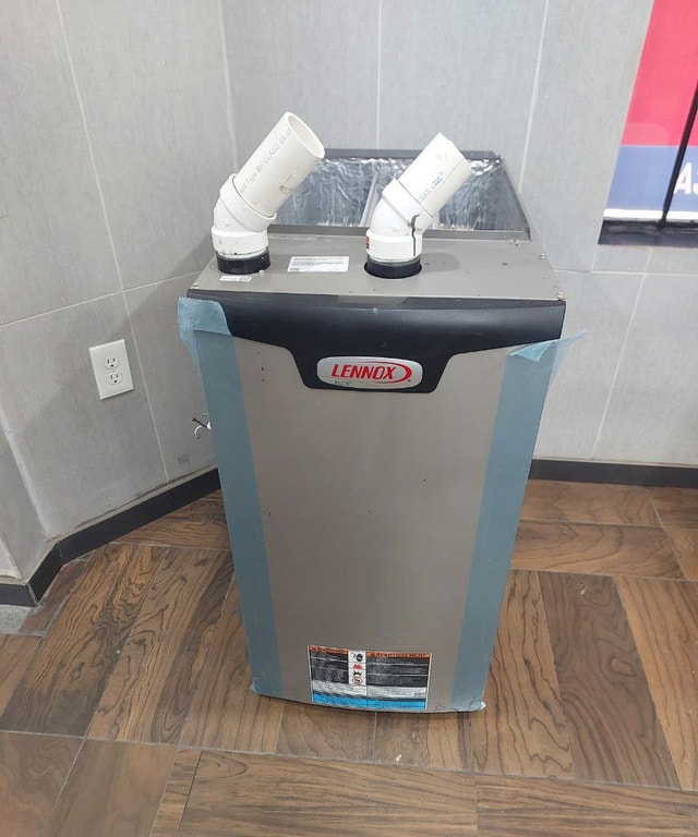 EL296E Two-Stage Gas Furnace EL296UH045XE36B-03