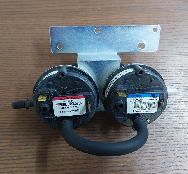 Dual Pressure Switch Assembly – Honeywell HK06NB013