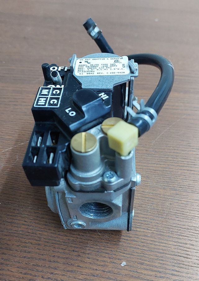 Gas Valve Specifications – White-Rodgers 36J55-503 - GCV101 - photo 2