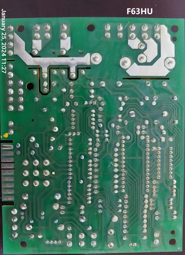 Goodman Amana B18099-13 Furnace Control Board | 1012-933C - photo 2