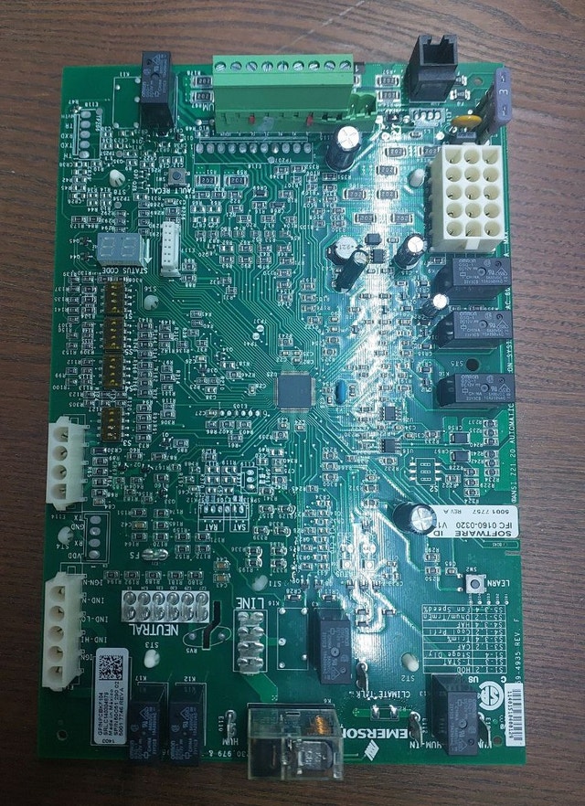 Emerson PCBKF104 Integrated Furnace Control Board - photo 4
