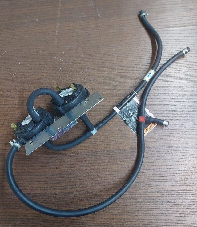 Dual Pressure Switch Assembly – Honeywell BA20123
