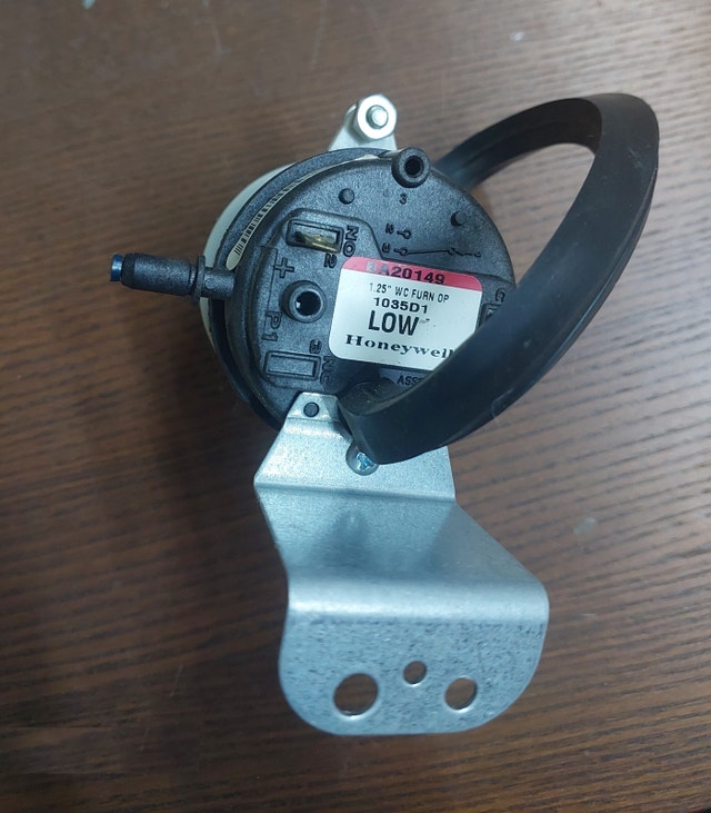 Dual Furnace Pressure Switch Assembly – Honeywell BA420123 & BA4 - photo 3