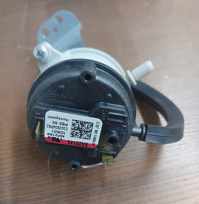 Dual Furnace Pressure Switch Assembly – Honeywell BA420123 & BA4 - photo 4