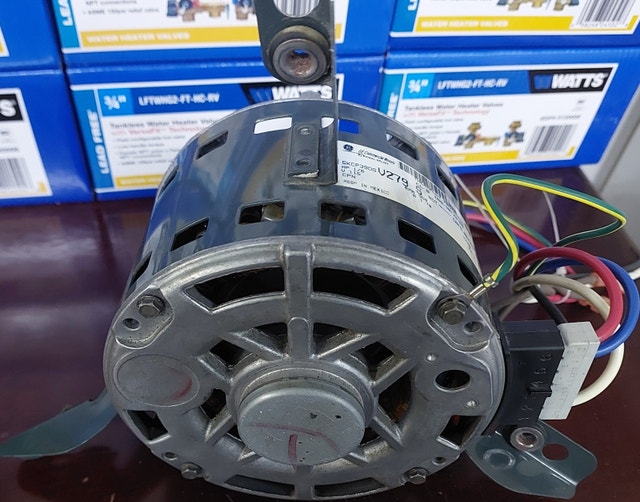 GE Commercial Blower Motor – Model 5KCP39DGV279S - M061 - photo 2