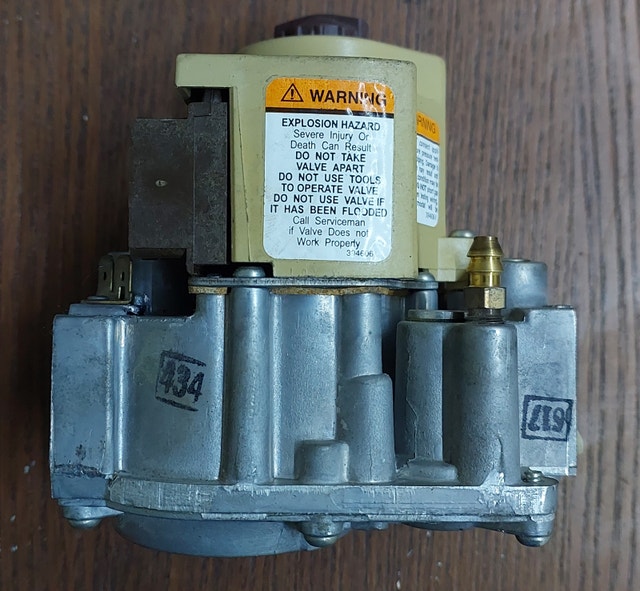 Honeywell VR8205K2593 Gas Valve - photo 3