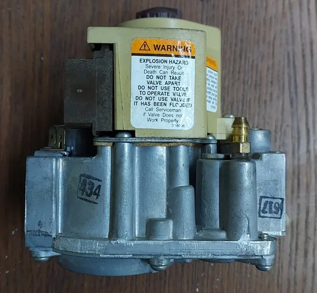 Honeywell VR8205K2593 Gas Valve - photo 3