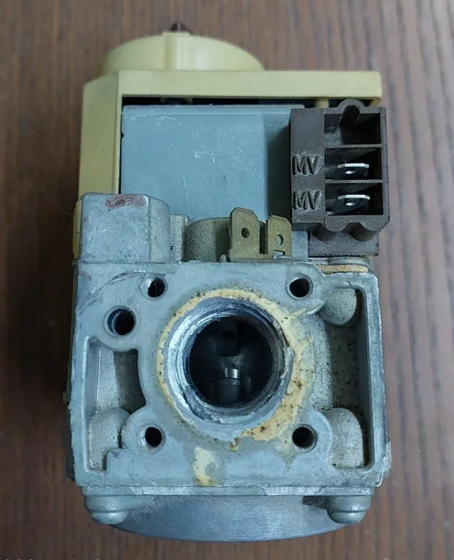 Honeywell VR8205K2593 Gas Valve - photo 5