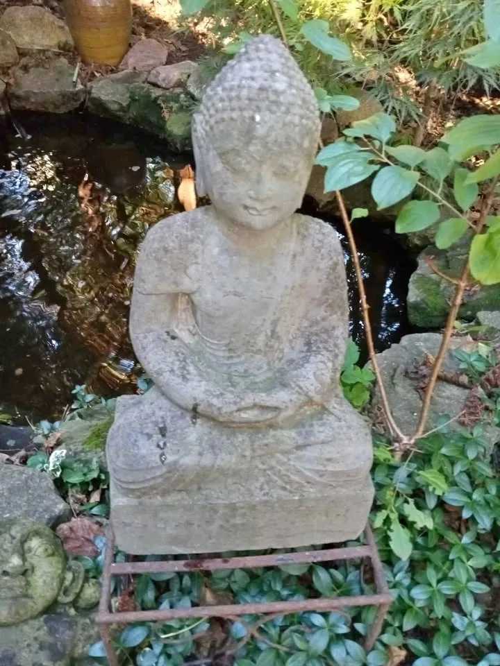 Buddha Statue thumbnail