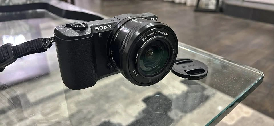 Sony a5100