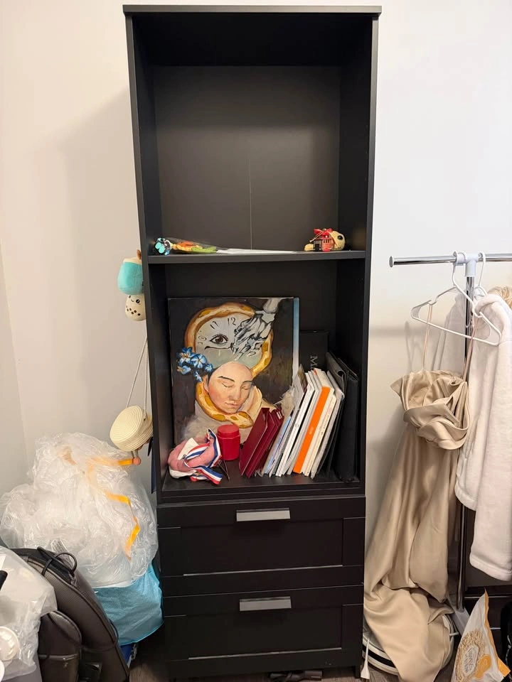 Black bookcase / bookshelf - photo 3