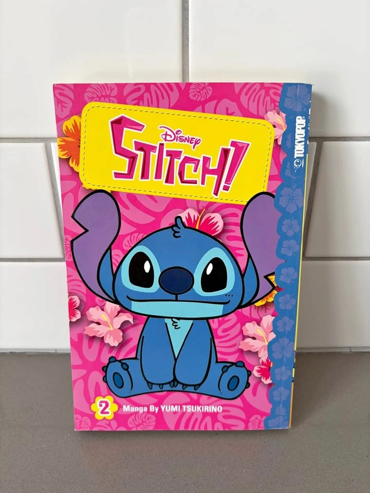 Stitch - Disney Manga Book - NEW