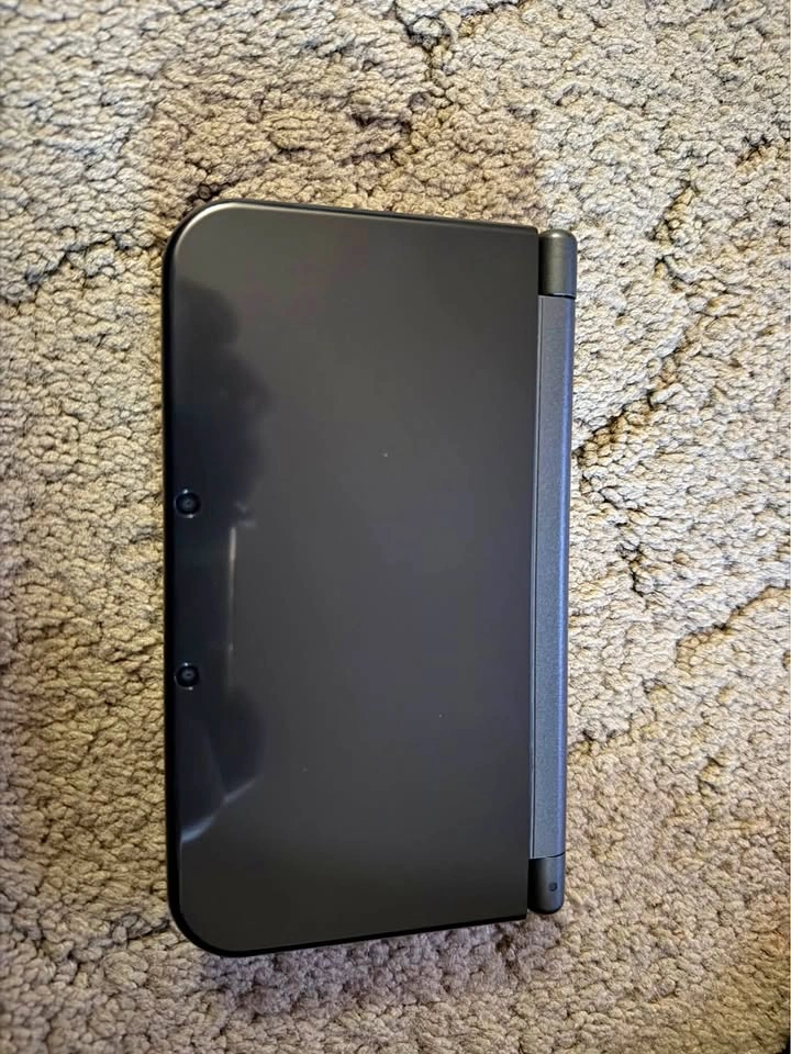 Nintendo 3DS XL Black – Modded/Jailbroken + Games