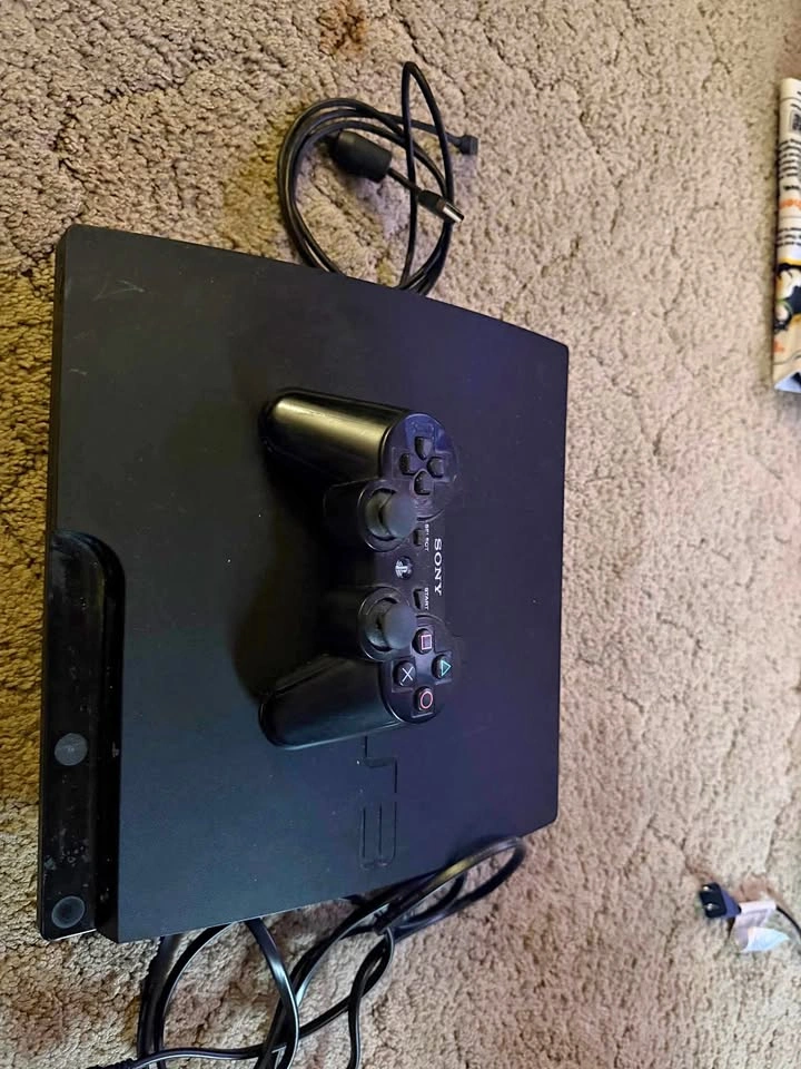 Sony PlayStation 3 Slim PS3 + Official Controller – FOR PARTS/RE